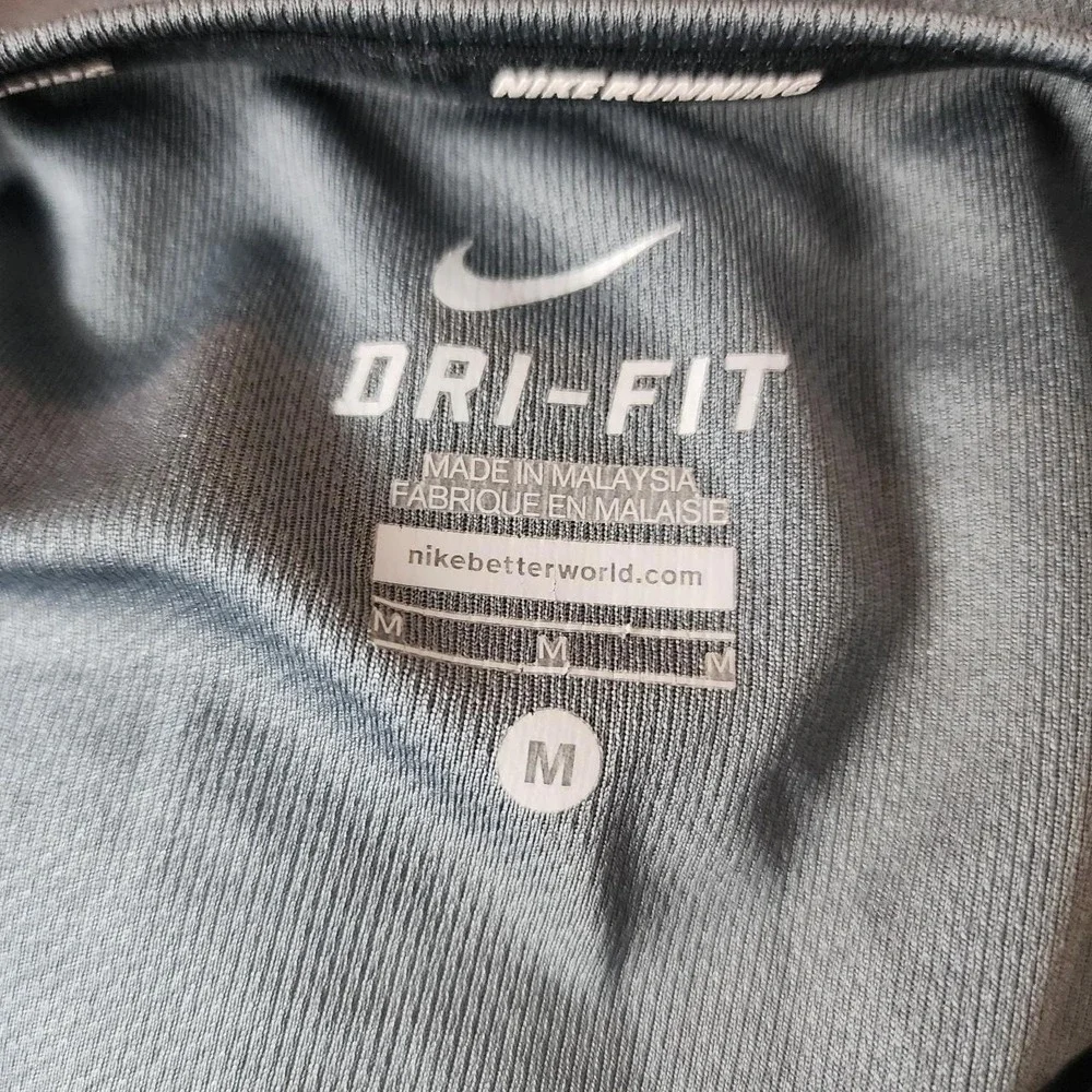 Nike Dri-FIT Womens Bear Butte CC Running Camp Graphic T-Shirt Gray Neon Green M - Picture 5 of 5